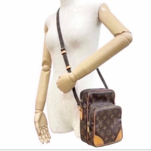 Authenticated Louis Vuitton Amazon Crossbody Shoulder Bag Tote Purse - Picture 14 of 14